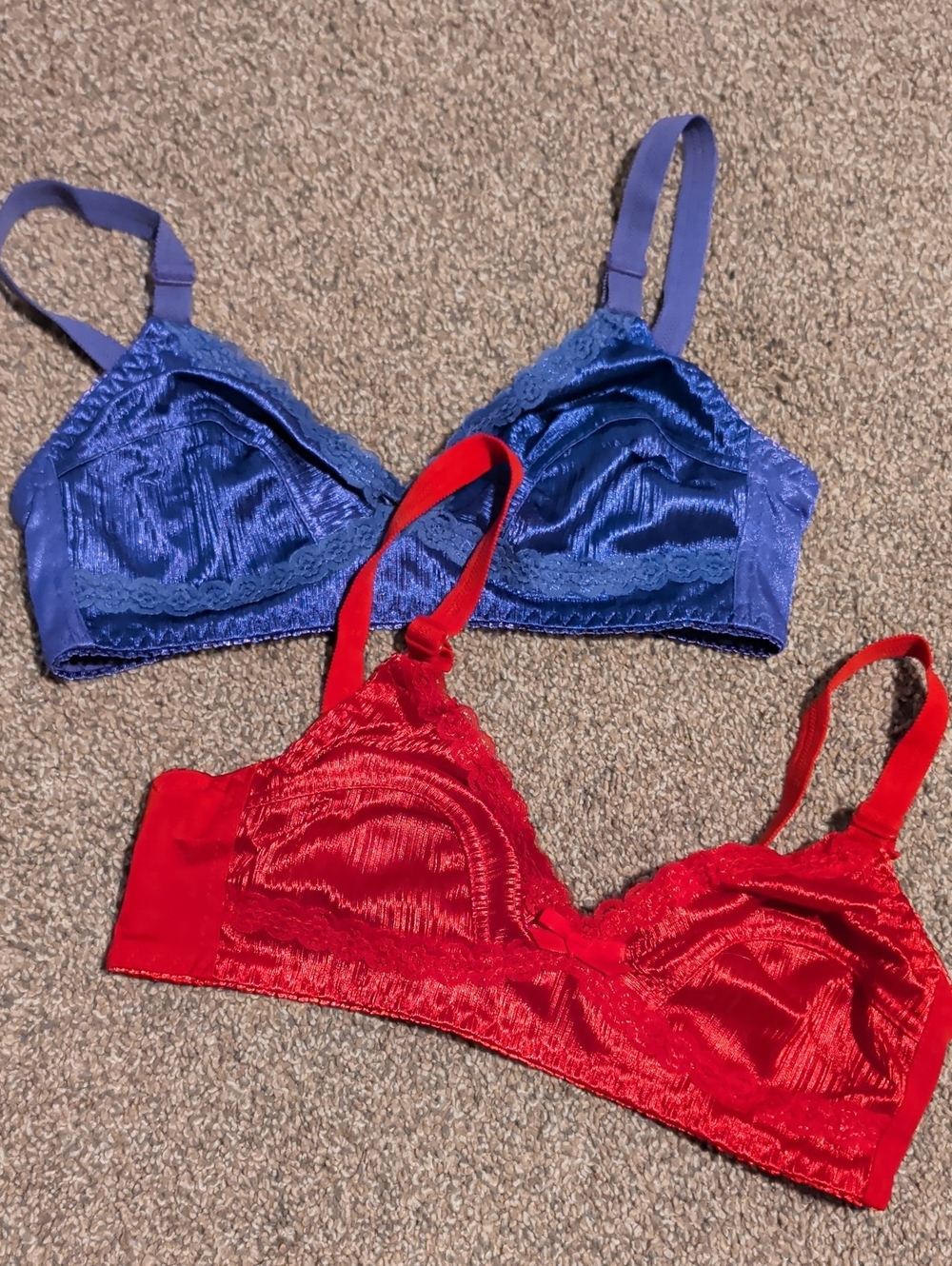 Women’s Lace-Trim Soft Cup Wireless Bra - 32B - 2 Pack